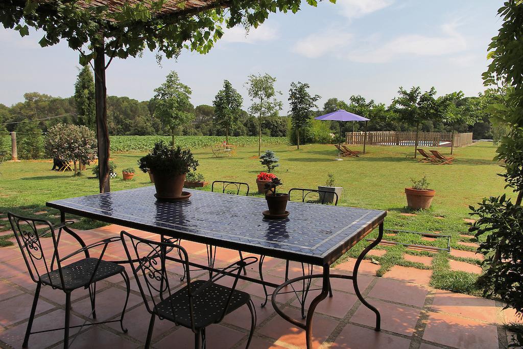 Hostal Nou De Crespia Luaran gambar